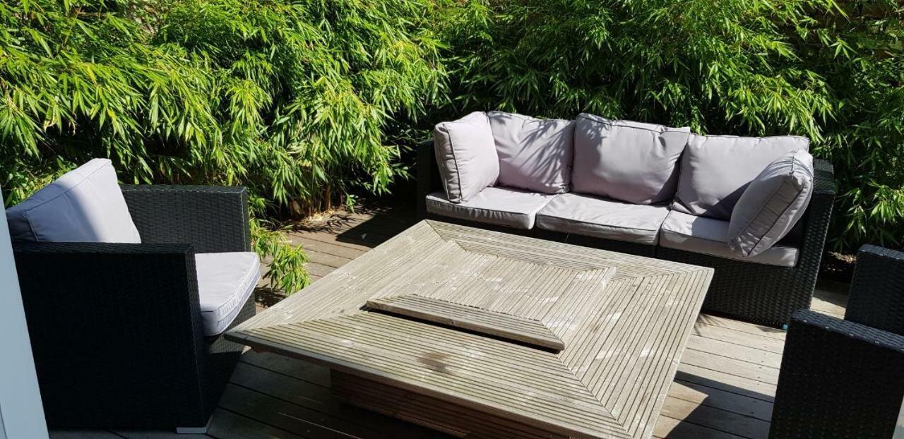 Studio Chic Avec Salon Et Terrasse Privee Apartment Tourcoing Exterior photo